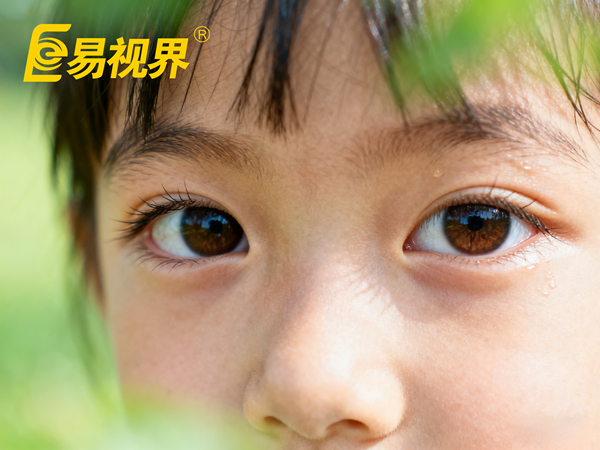 青少年近視要吃什么對眼睛好食物 易視界眼視光中心